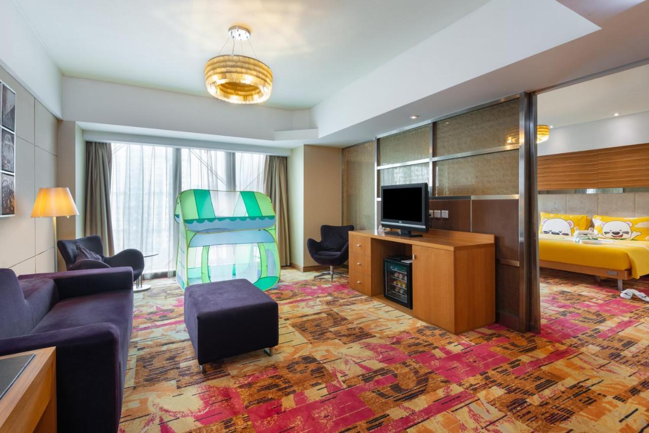 Holiday Inn Binhai Tianjin Exterior foto